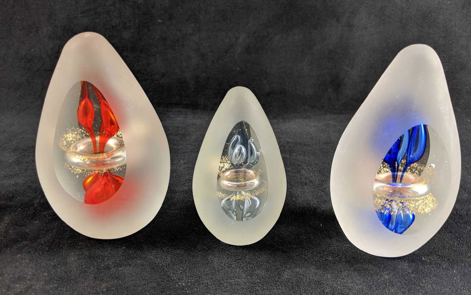 Set Of Three Frosted Glass Paperweights 3D Art Glass (1 of 8)