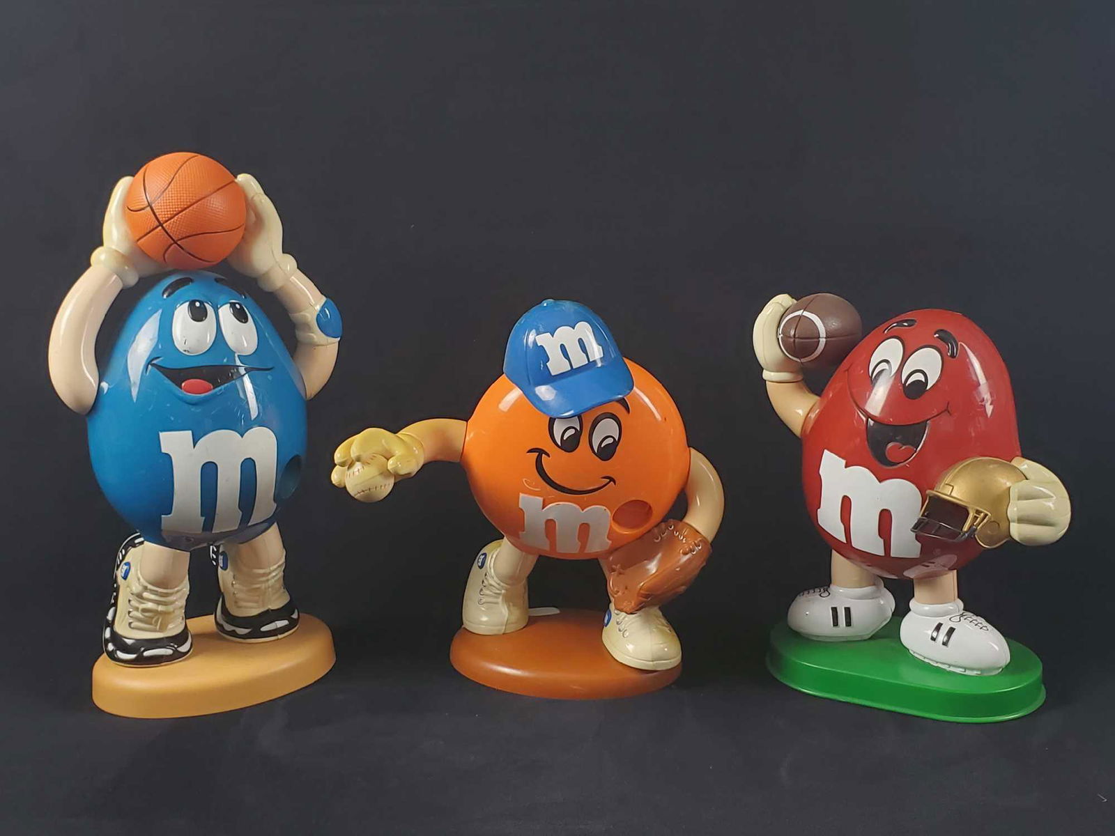 3 Vintage M&M Sports Candy Dispensers (1 of 14)