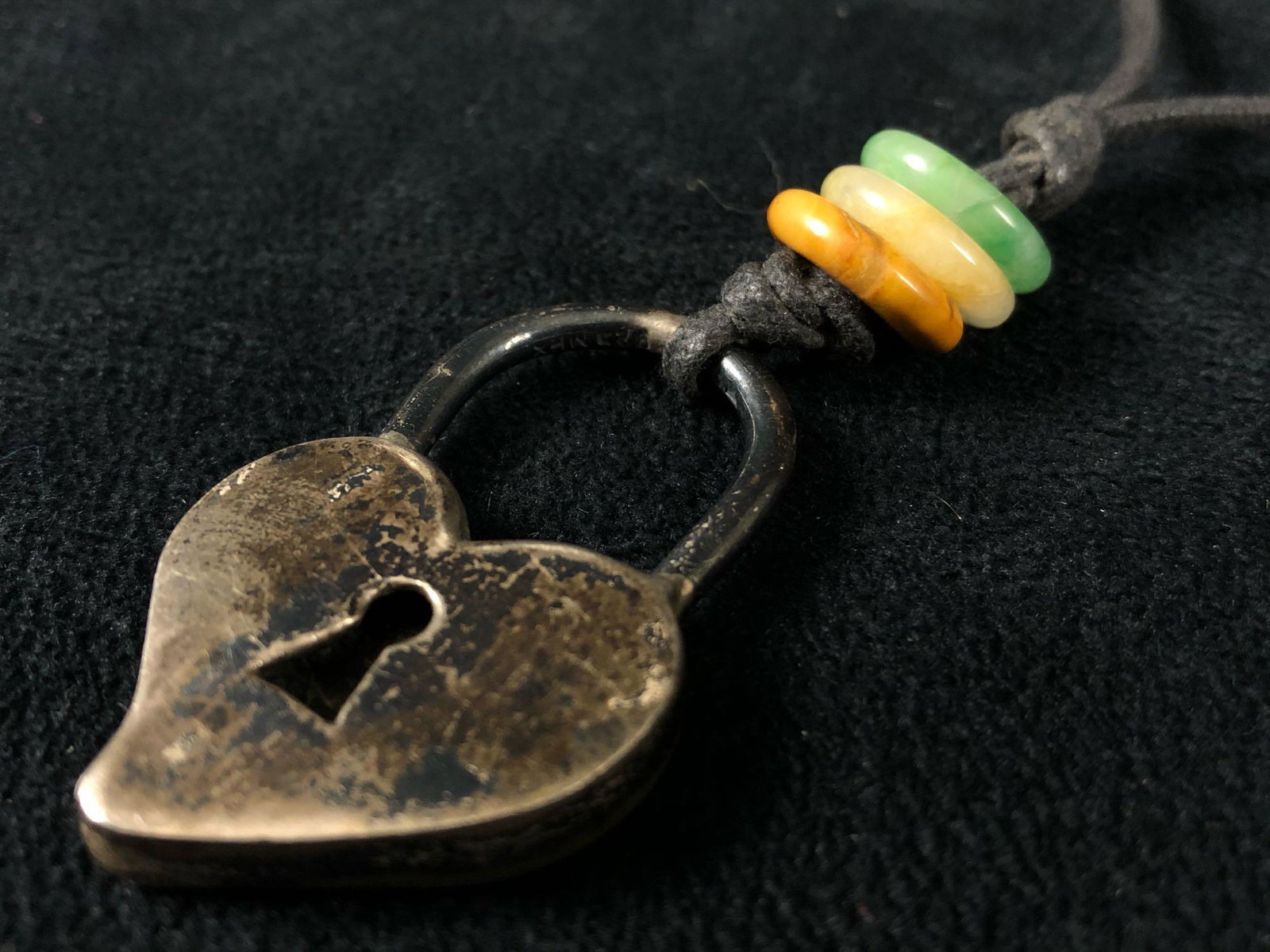 Vintage 1945 Mexico Handmade Sterling Silver Heart: Vintage 1945 Mexico Handmade Sterling Silver Heart Locket Leather Stone Beads 34" Necklace. This very well made piece is in very good condition with some patina. We acid test all our jewelry 