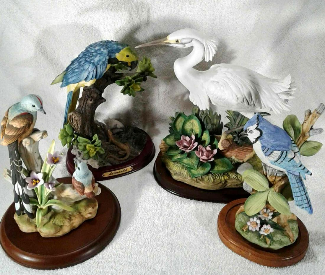 4 Assorted Porcelain Birds with Wooden Stands (1 of 14)