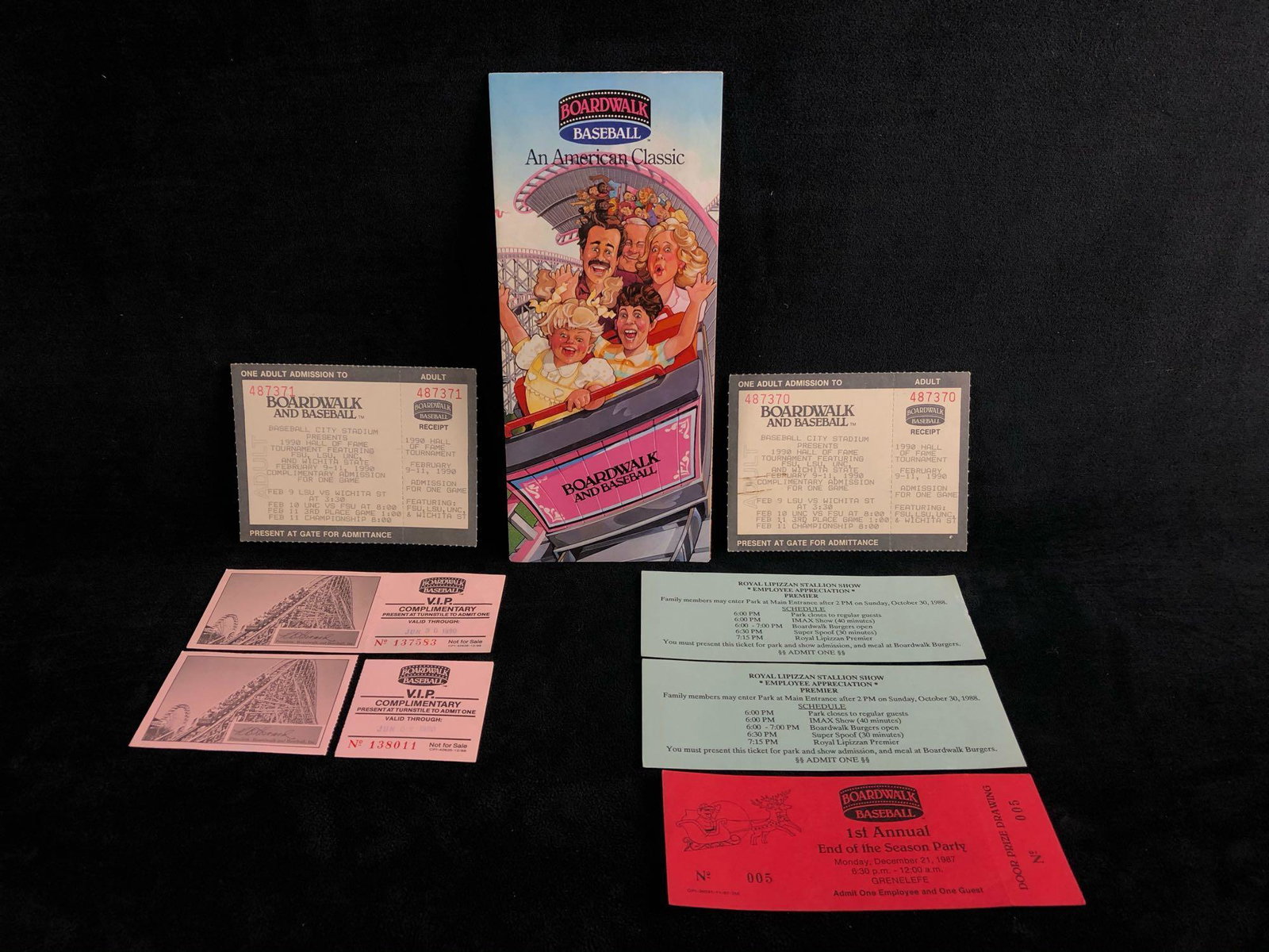 Vintage Rare Orlando Florida Boardwalk Baseball 1988 7: Vintage Rare Orlando Florida Boardwalk Baseball 1988 6 Unused Tickets & Park Map. All in great condition one of the tickets is torn but never used