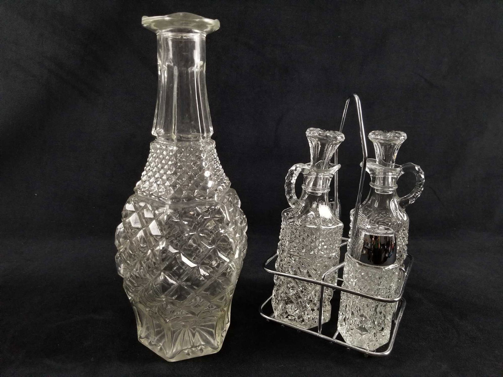 Crystal Decanter Oil Vinegar Cruet Salt Pepper Shakers (1 of 9)