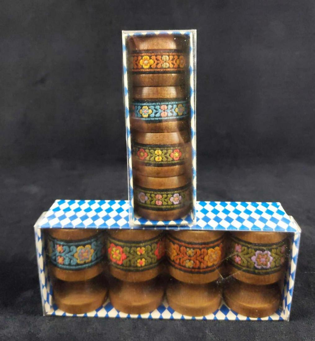 Wooden W Floral Design Shot Glasses And Napkin Rings: This lot includes: (4) Hand Carved Wooden Napkin Rings. They are approx 1" x 1". (4) Hand Carved Wooden Shot Glasses. These are approx 2" x 3". Both shot glasses and napkin rings come in their origina