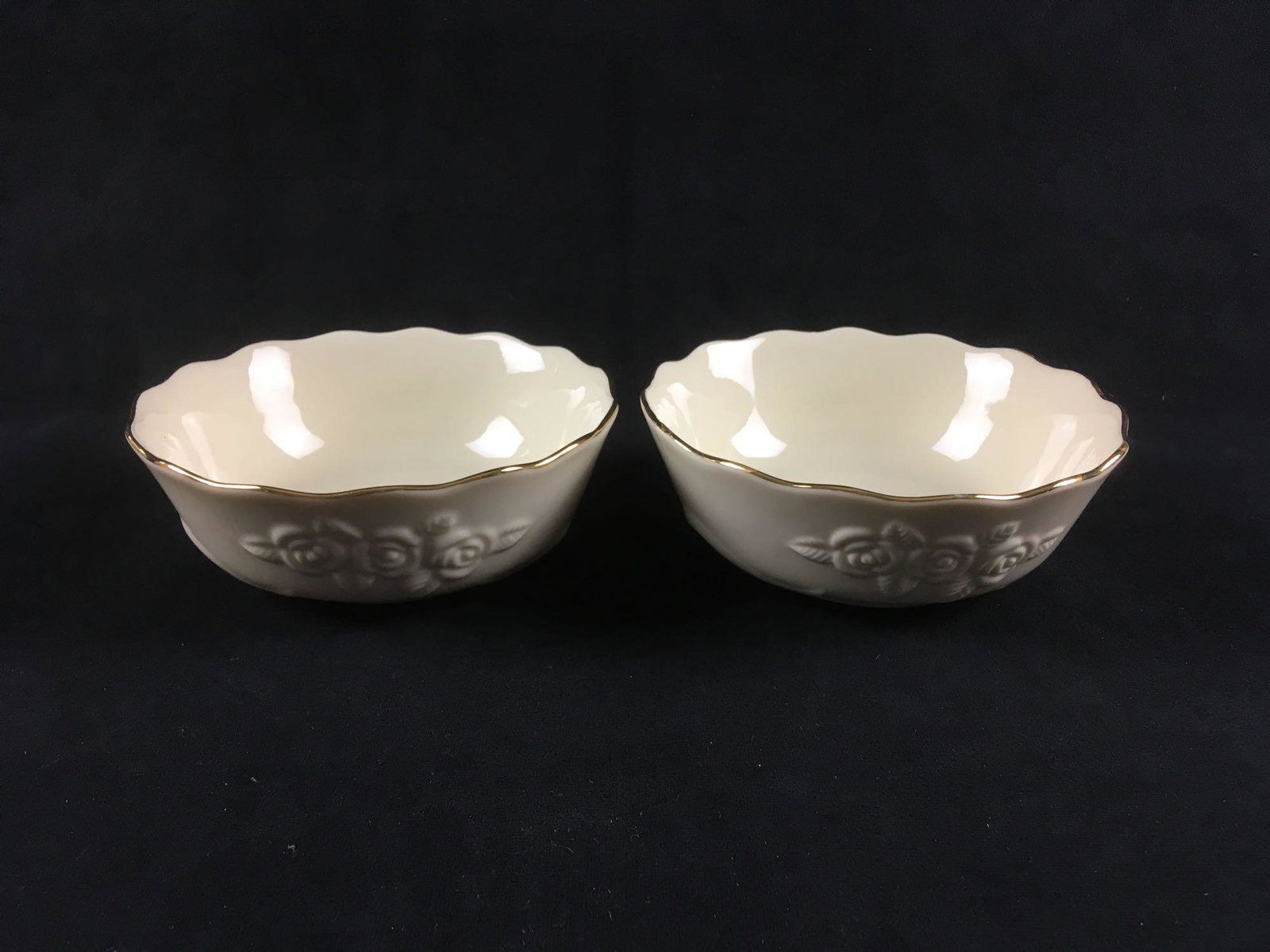 Pair of Vintage Lenox Nut or Candy Bowls in Rosebud: Pair of Vintage Lenox Nut or Candy Bowls, Rosebud Pattern with Gold Accent; this pair in ivory color shows the Lenox mark. Both pieces are in excellent condition with no chips or cracks, the finishes 