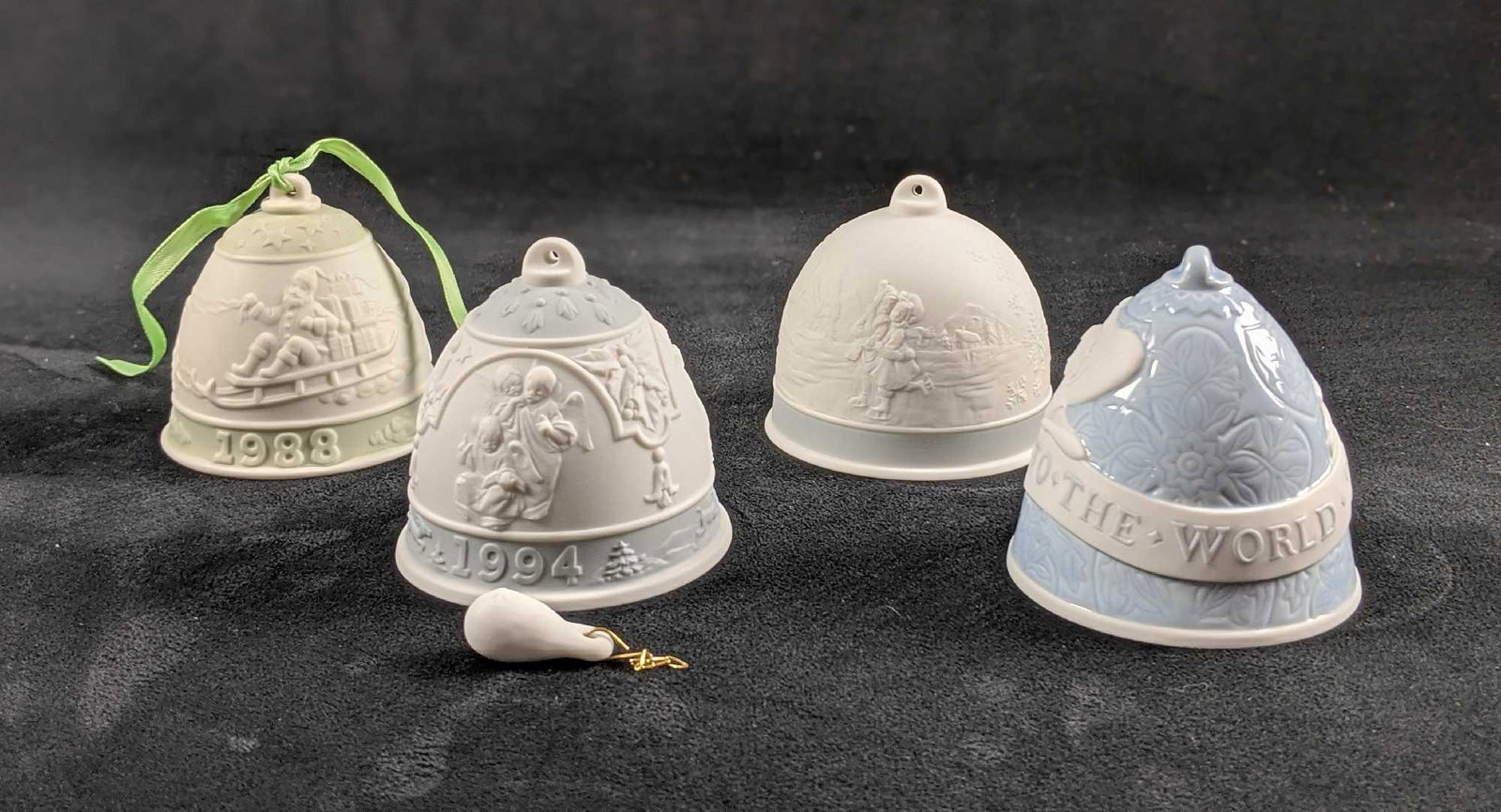 Lladro Annual Bell Ornaments 88 94 07 Winter H: This lot of LLadro Annual Bell Ornaments includes: Winter Bell 1988 1994 (ringer is loose) 2007 All Bell Ornaments are in good, used condition only some minor wearing on the bottoms of some ornaments.