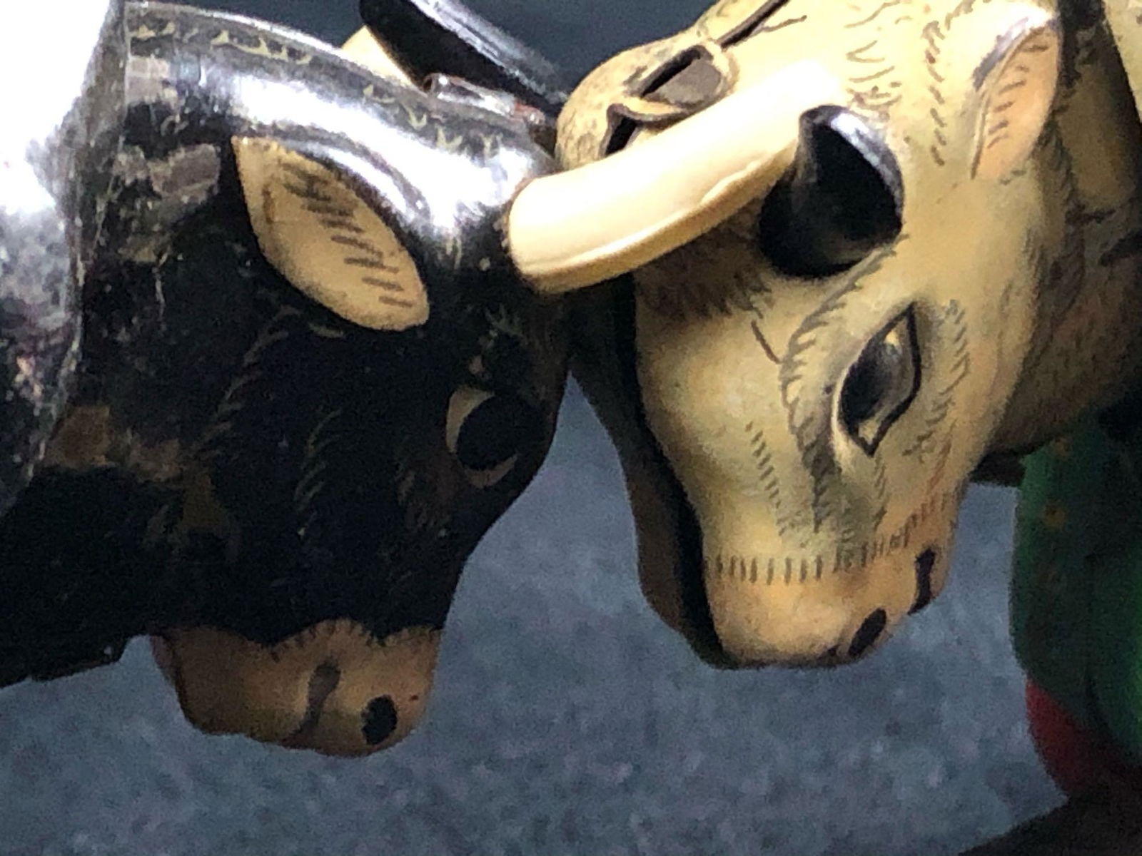 Vintage Rare! Japan TMK Fighting Bulls Wind-up See-Saw: Vintage Rare! Japan TMK Fighting Bulls Wind-up See-Saw Tin Toy. This hard to find windup is in good condition with some surface rust and missing key untested. Colors are bright and vibrant will displa