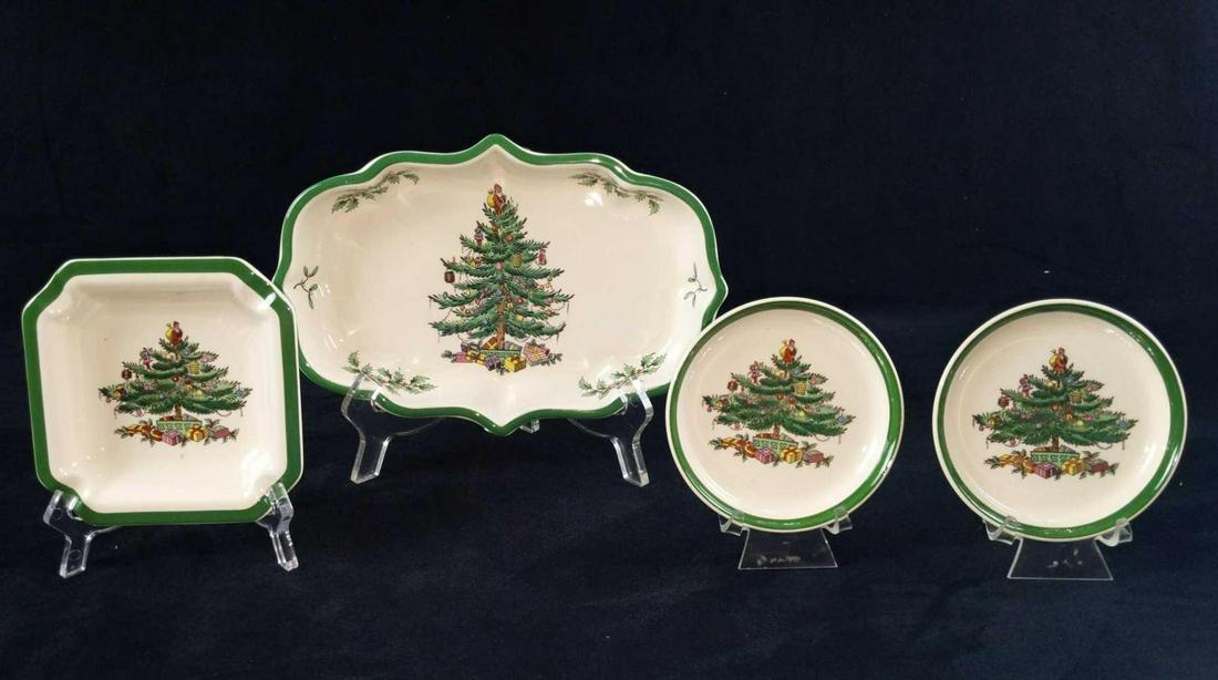 Spode English Christmas Tree Fine China Lot Of 4: This lot includes pieces from Spode's very popular Christmas Tree design. This has been in production since 1938. This includes: (1) Tray. This is approx 9" across. Has very light crazing. (2) Coaster
