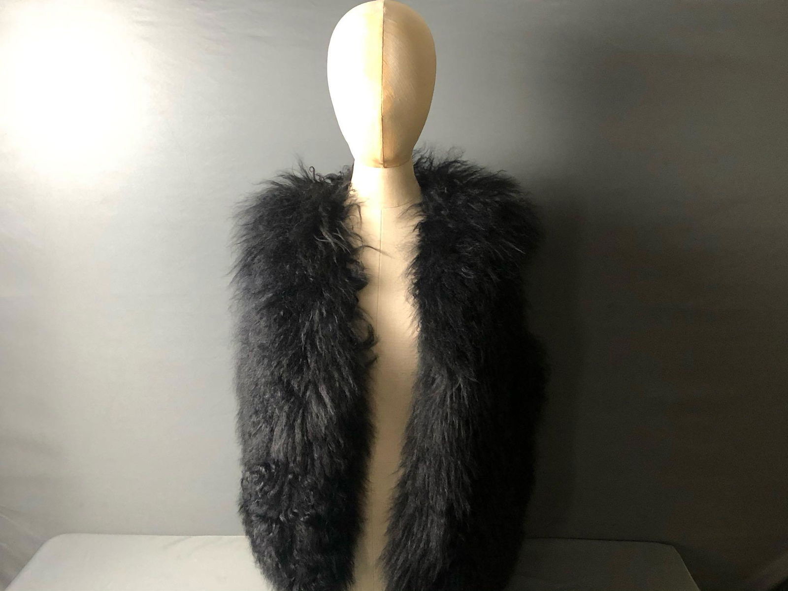 Rare Authentic New With Tags DKNY 100% Long Haired Lamb (1 of 13)