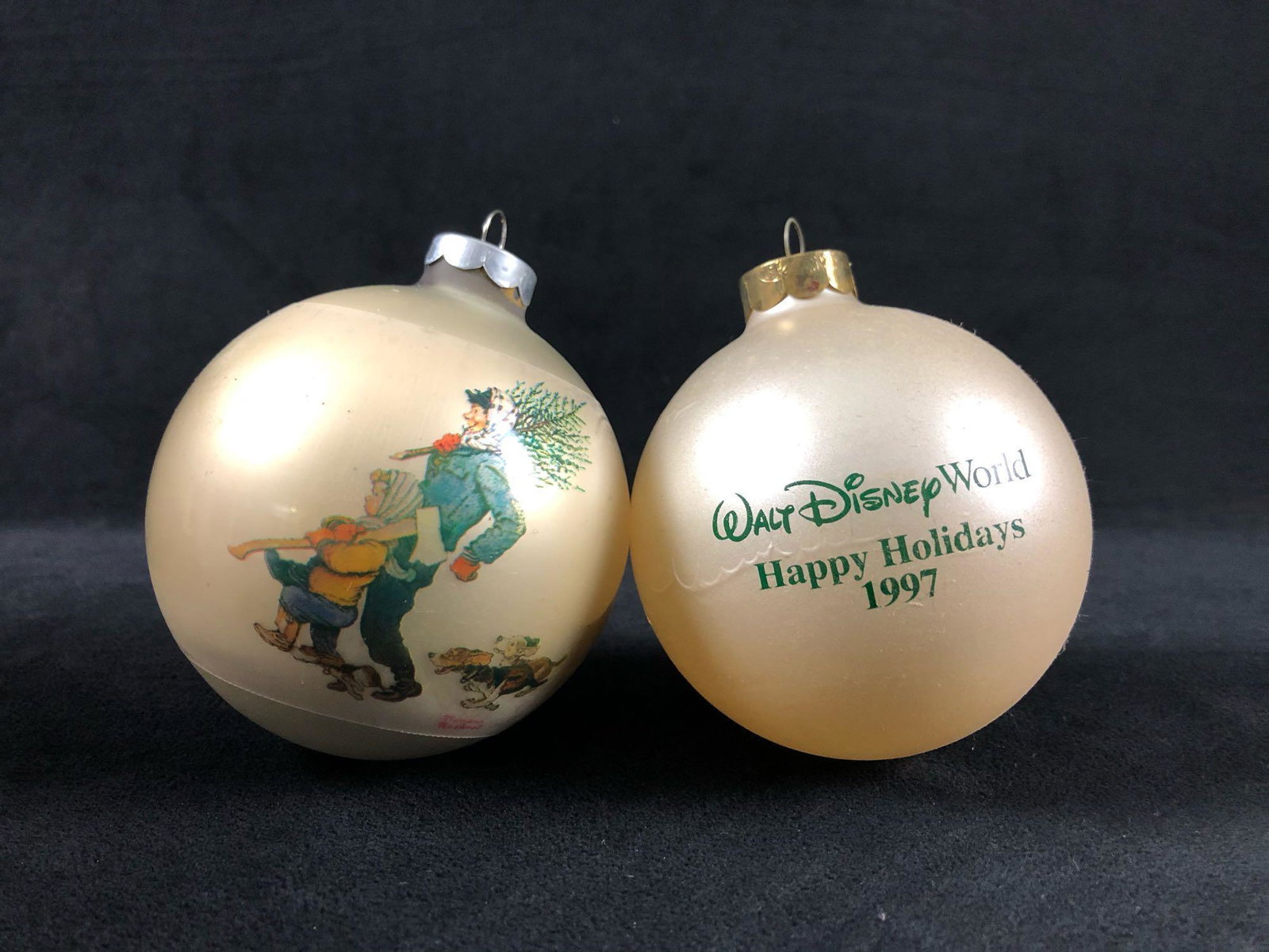 A Mix Lot Of 2 Christmas Holiday Christmas Ornaments: A Mix Lot Of 2 Christmas Holiday Christmas Ornaments 1974 Walt Disney World 1997 Mickey Mouse The glass ornaments are in great used condition. There is no known damage to ornaments such as chips or cr