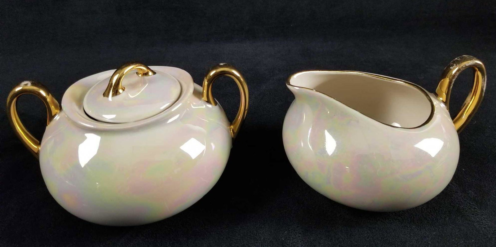 Vintage Holley Ross Distinguished Opalescent Iridescent: Vintage Holley Ross Distinguished Opalescent Iridescent Sugar Creamer Set 22K Gold Trim Home Decor Beautiful Holley Ross opalescent pitcher trimmed in 22K gold. Has some light scuff marks on all of th