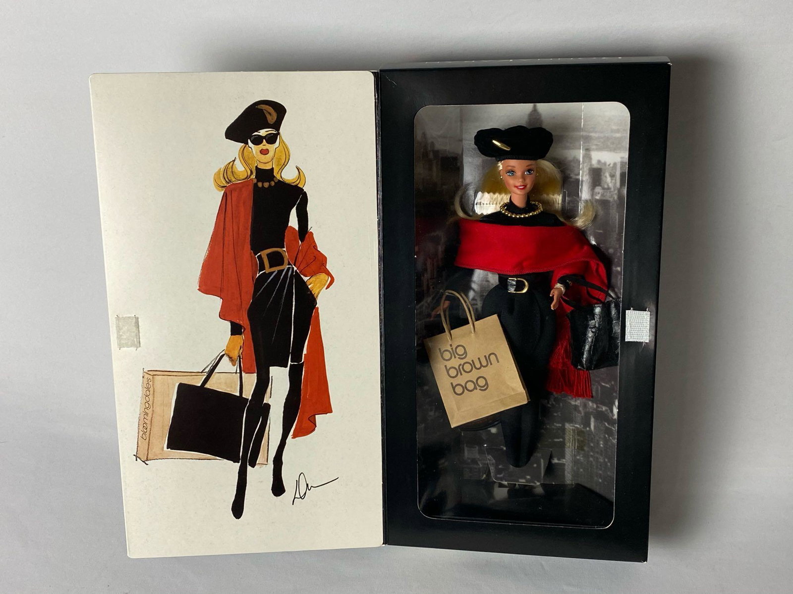 1995 Bloomingdales Donna Karan Barbie New York Limited: 1995 Bloomingdale Donna Karan Barbie New York Limited Edition Never Opened. Mint Condition box has tear front left corner as pictured. Includes 1985 "The World Of Barbie Dolls " Price guide in excelle