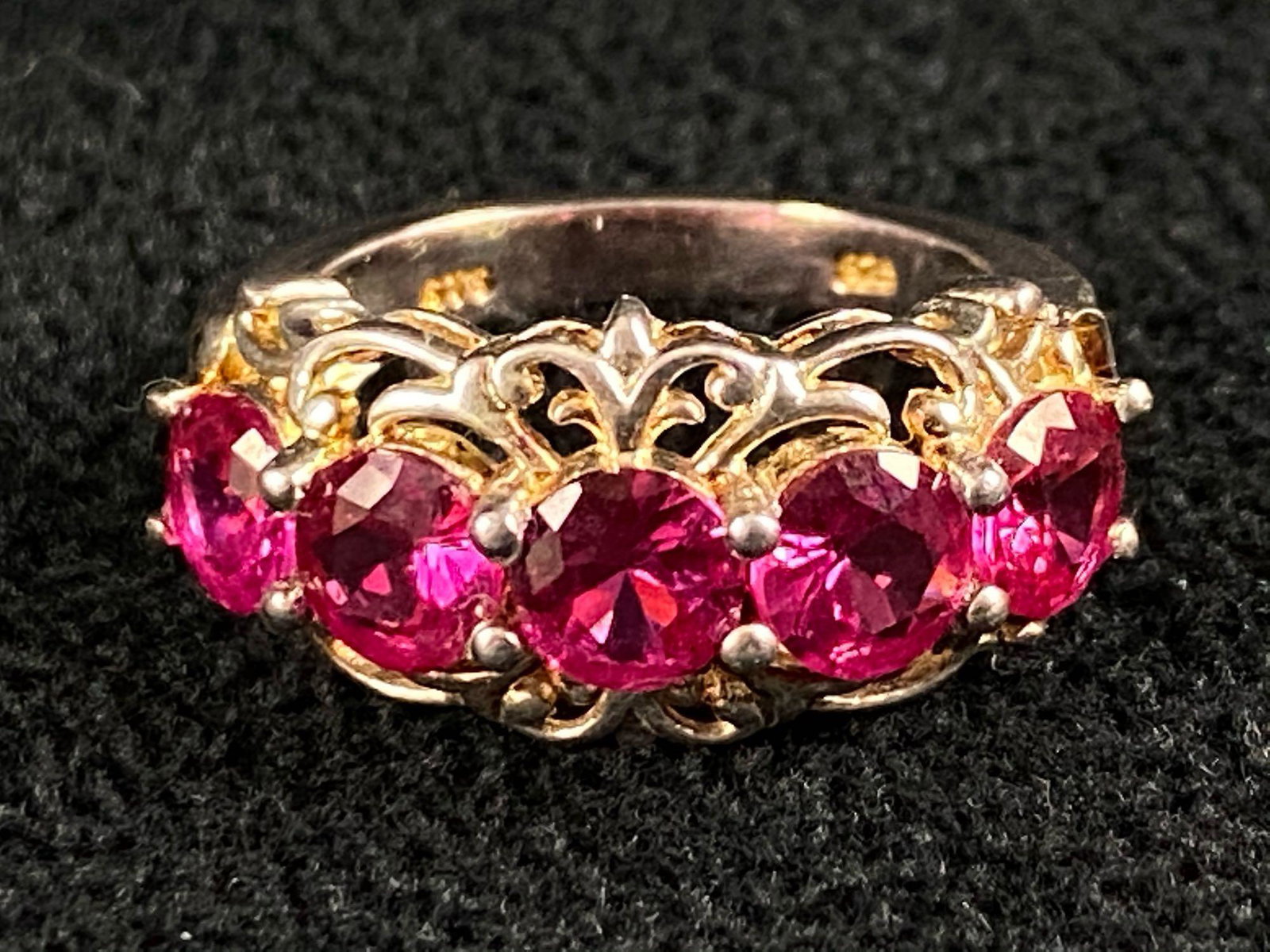Vintage Sterling Silver Ruby 5 Stone Band / Ring: All pieces are tested and researched prior to listing . Please view all our pictures they are part of our description . Happy Bidding DETAILS: Material : Sterling Maker : STS Stones : Synthetic Ruby M