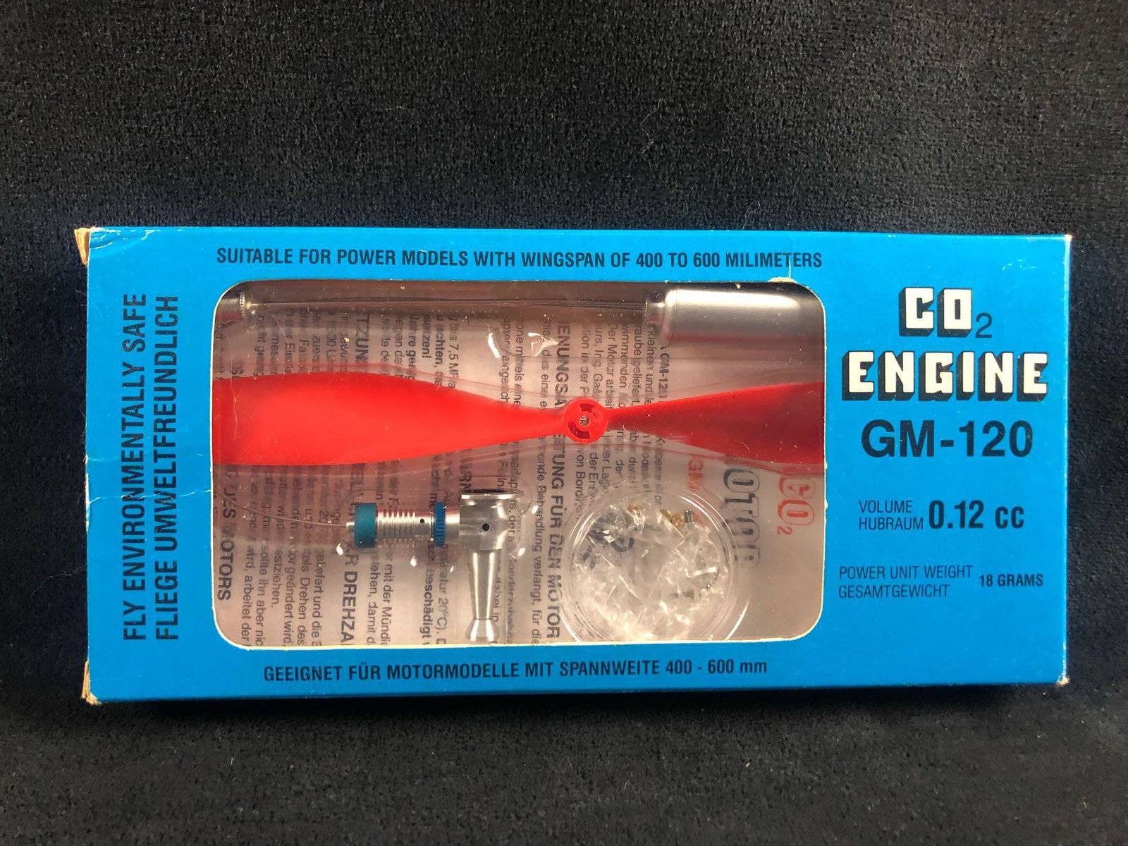 GASPARIN GM 120 0.12CC CO2 Engine Power Airplane: This listing features a CO2 engine GM -120 Volume 0.12cc Power Unit Weight 18 Grams Power mode with a wingspan of 400 to 600 millimeters. This item is in great condition with the original package and 