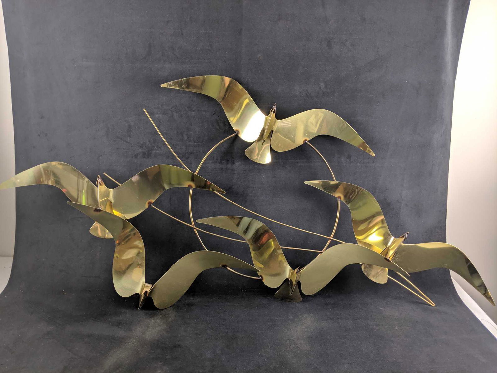 Signed Curtis Jere Brass Seagull BIRDS Wall Sculpture: Brass wall art of a flock of flying birds (five included), Size approx 58