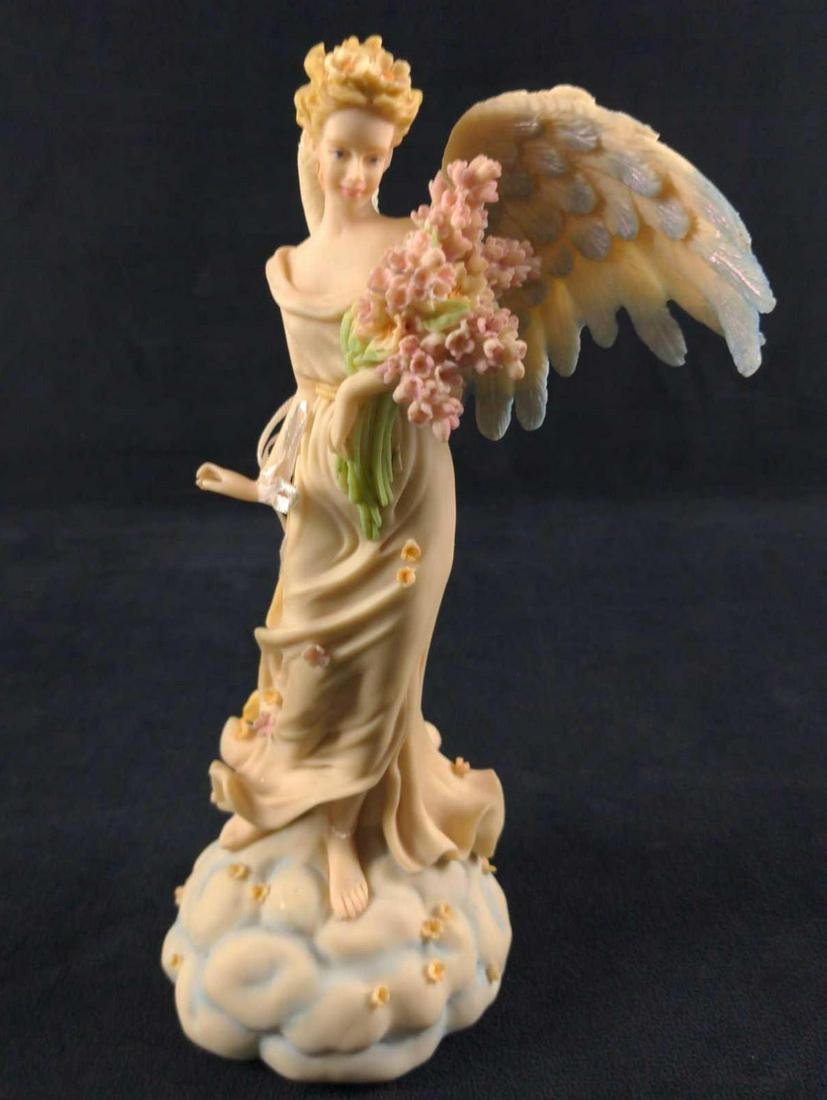 Resin Unchained Melody Angel Music Box (1 of 10)