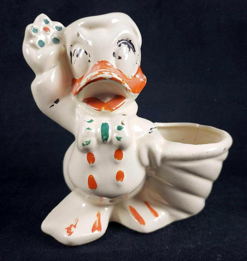 1940s Vintage Disney Donald Duck Planter (1 of 7)