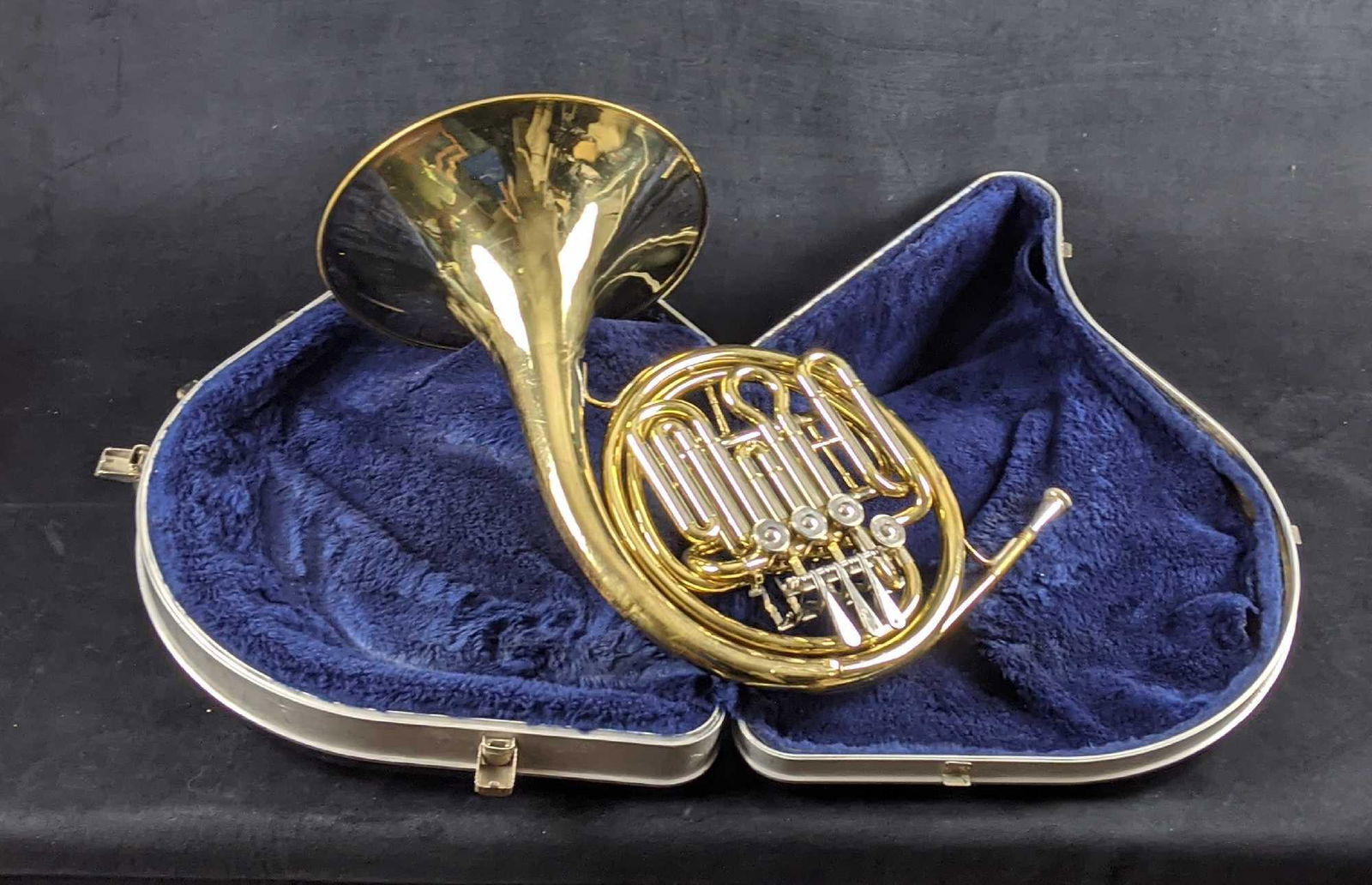 Vintage Blessing Scholastic Double French Horn (1 of 12)