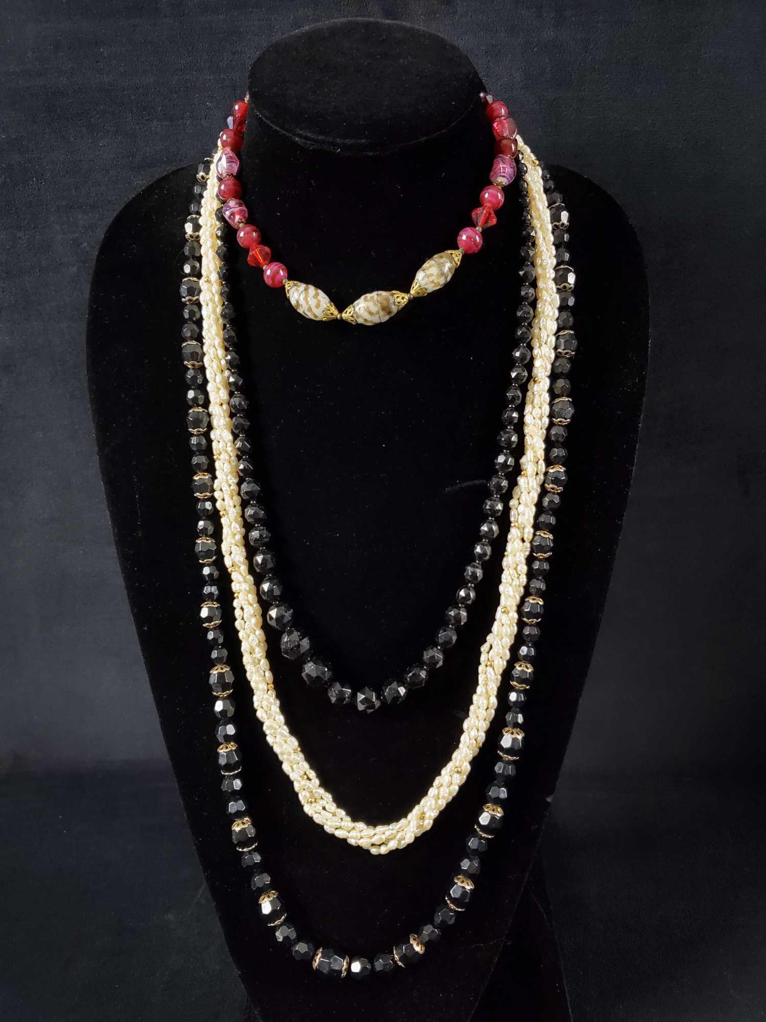 4 Piece Vintage Beaded Costume Jewelry Lot (1 of 4)