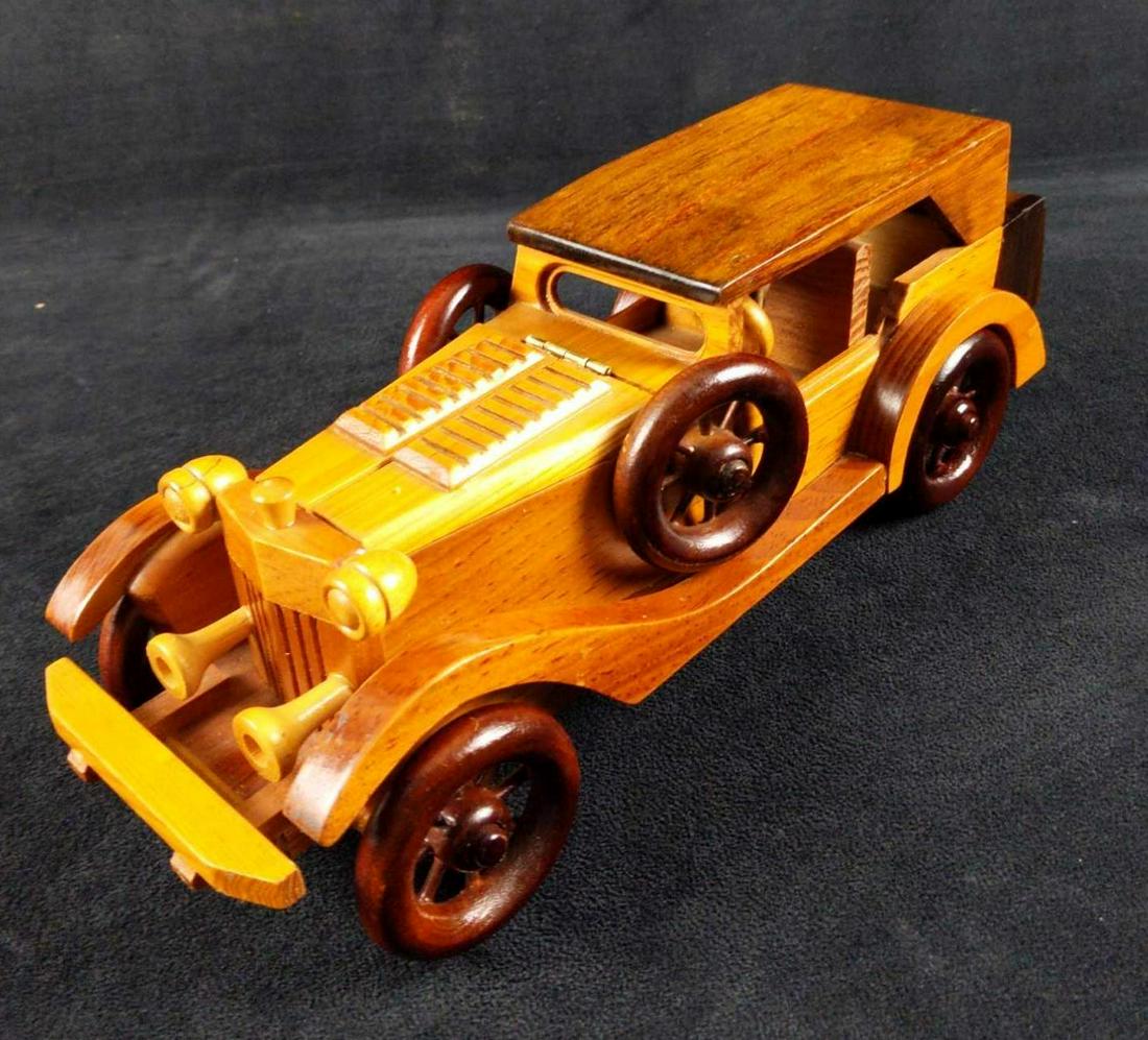 Vintage Wooden Handcrafted Duesenberg Toy Car T7 (1 of 8)