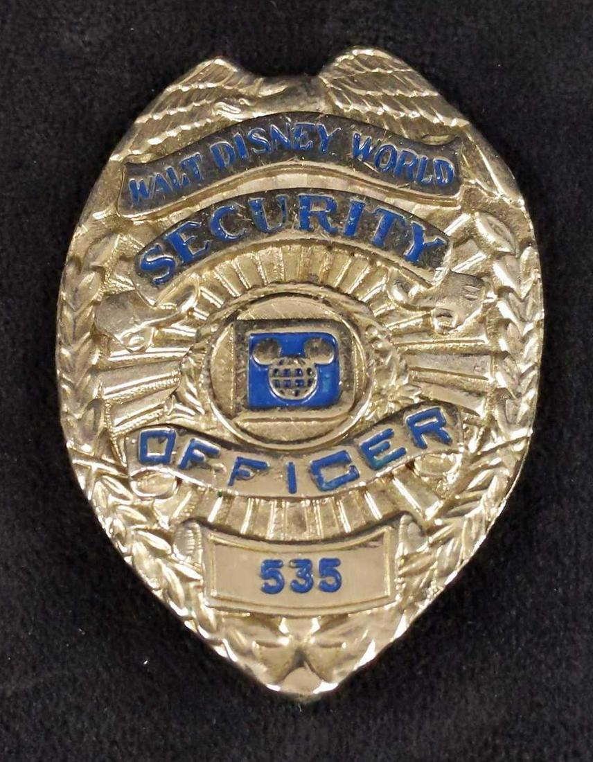 Vintage Rare Disney World Security Shirt Badge D (1 of 5)