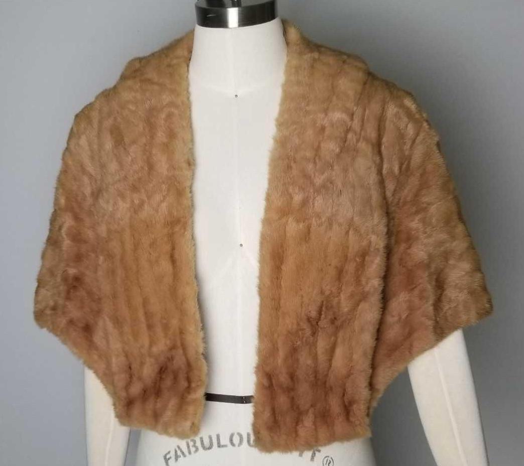 Annis Fur Mink Shawl (1 of 12)
