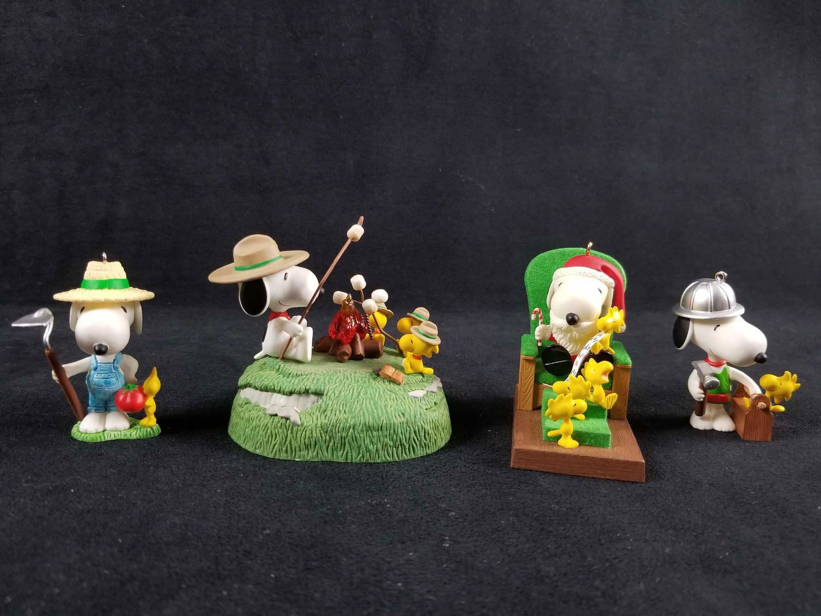 Snoopy Christmas Ornaments Lot of 4 (1 of 7)