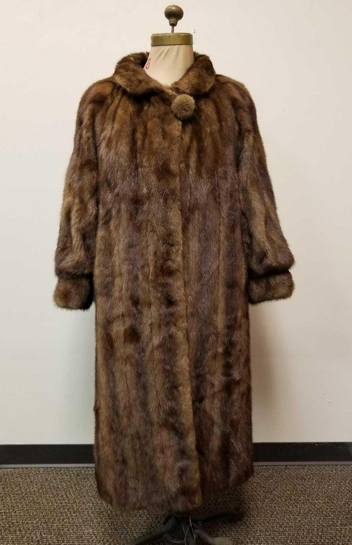 Full Length Sable Fur Coat by Pelz Zentrum N Modell (1 of 7)