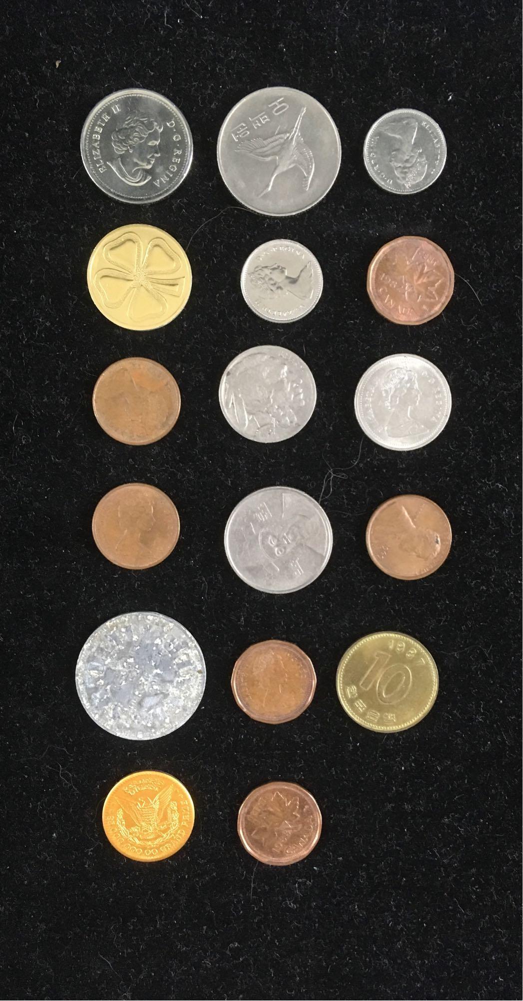 Lot of Vintage Coins and Tokens, 17 Pieces (1 of 6)