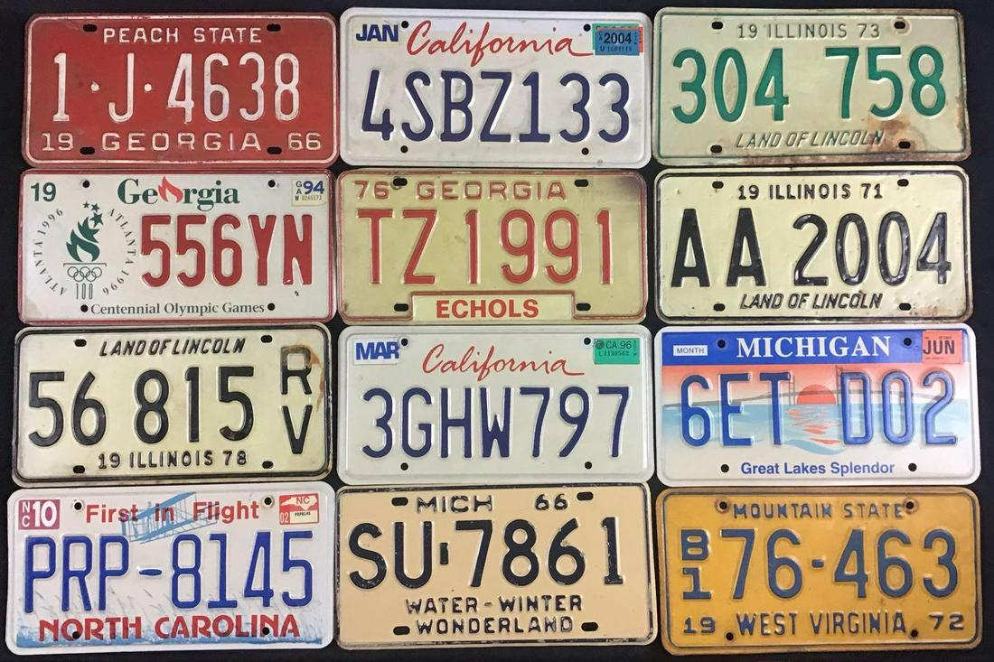 Lot of Vintage License Plates A (1 of 7)
