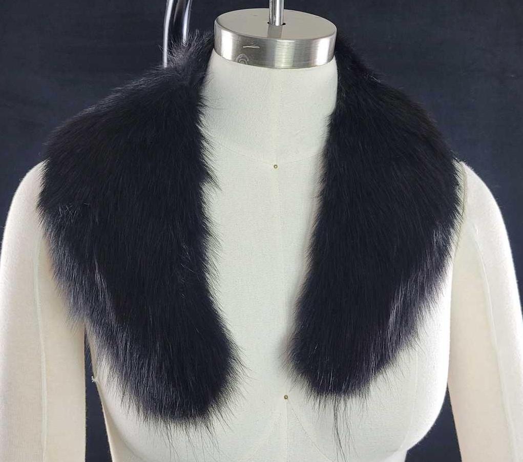 Black Fur Stole (1 of 5)