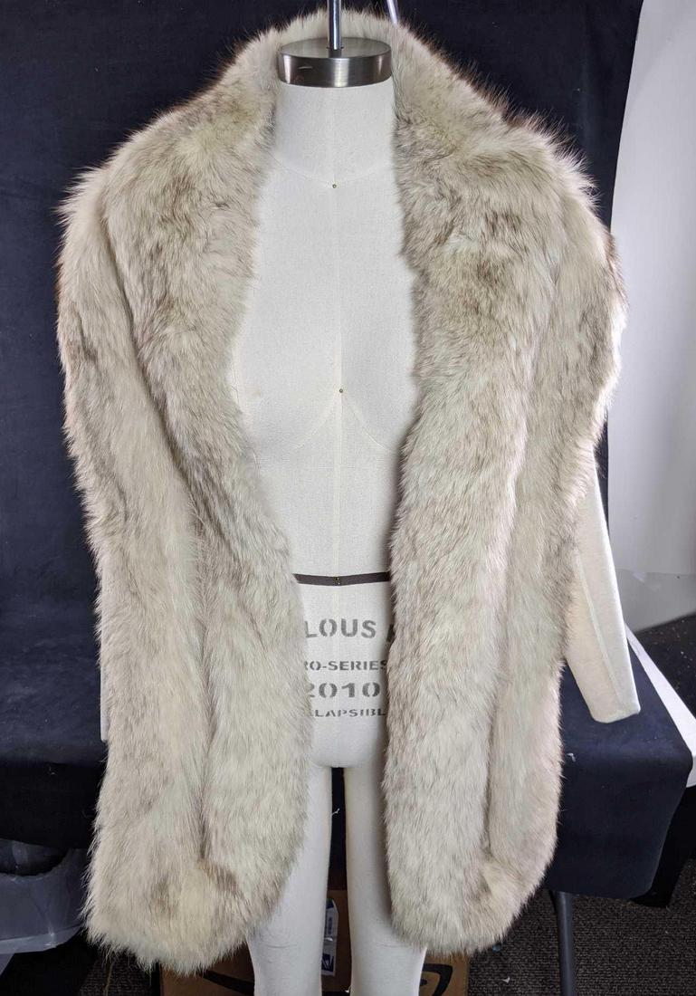Vintage Bond Furs Fox Fur Shawl (1 of 4)