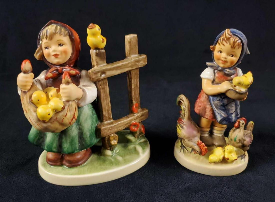 Hummel Figurine Feeding Time And Chicken Licken (1 of 10)