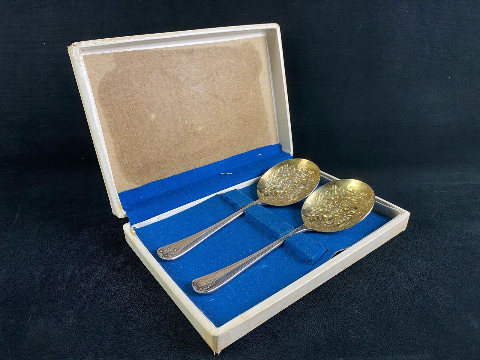 Vintage Silver Plated Birmingham England Repose Flowers (1 of 7)