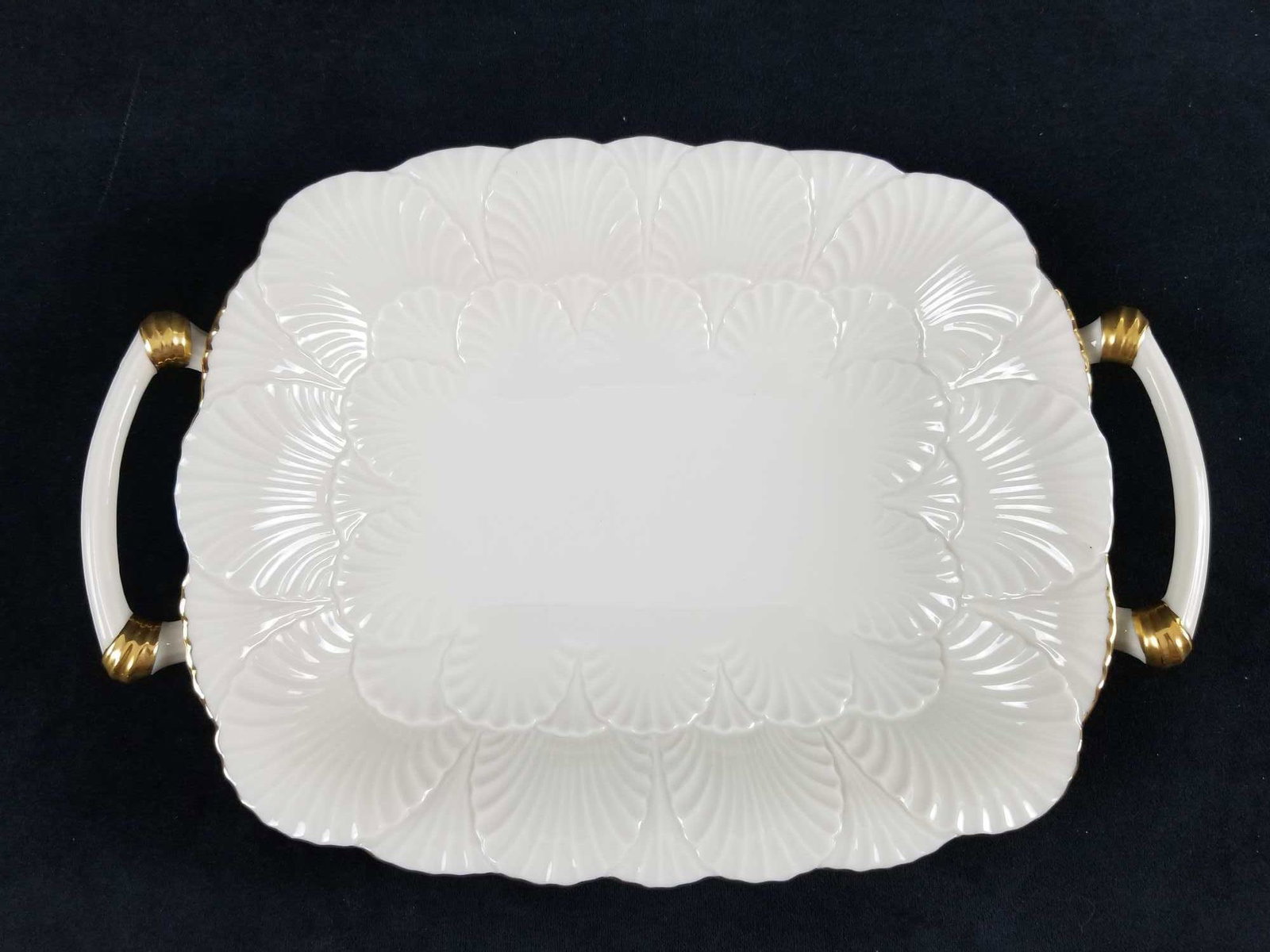 Elegant Lennox White And Gold Serving Tray With Handles (1 of 11)