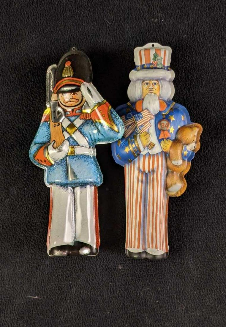 Vintage Hallmark Christmas Ornaments (1) 1982 Hallmark (1 of 7)