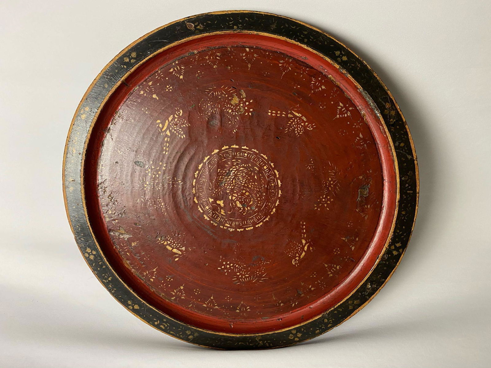 Vintage Indian Hand Painted & Carved Balsa Wood Trunk (1 of 4)