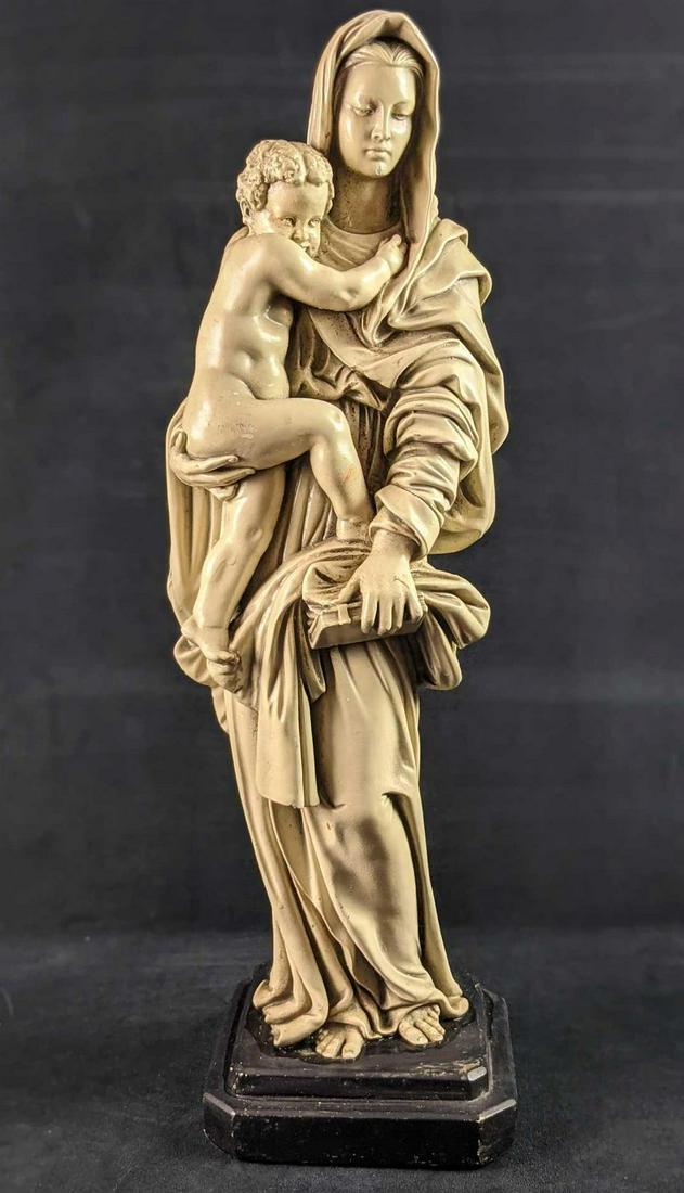 Vintage Chalkware Marwal Mary Baby Jesus Garden Statue (1 of 11)