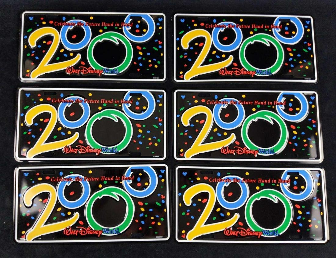 Six Disney World License Plates 2000 Mickey Donald (1 of 4)
