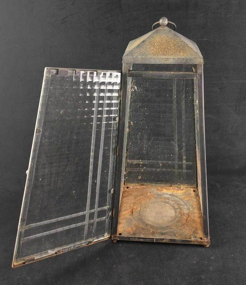 Outdoor Lantern (1 of 5)