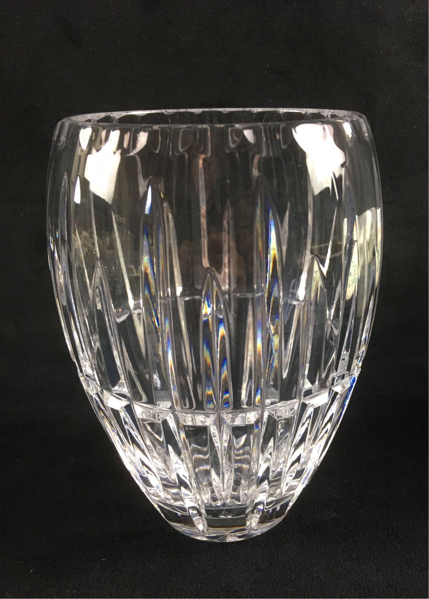 Clear Cut Crystal Vase (1 of 5)