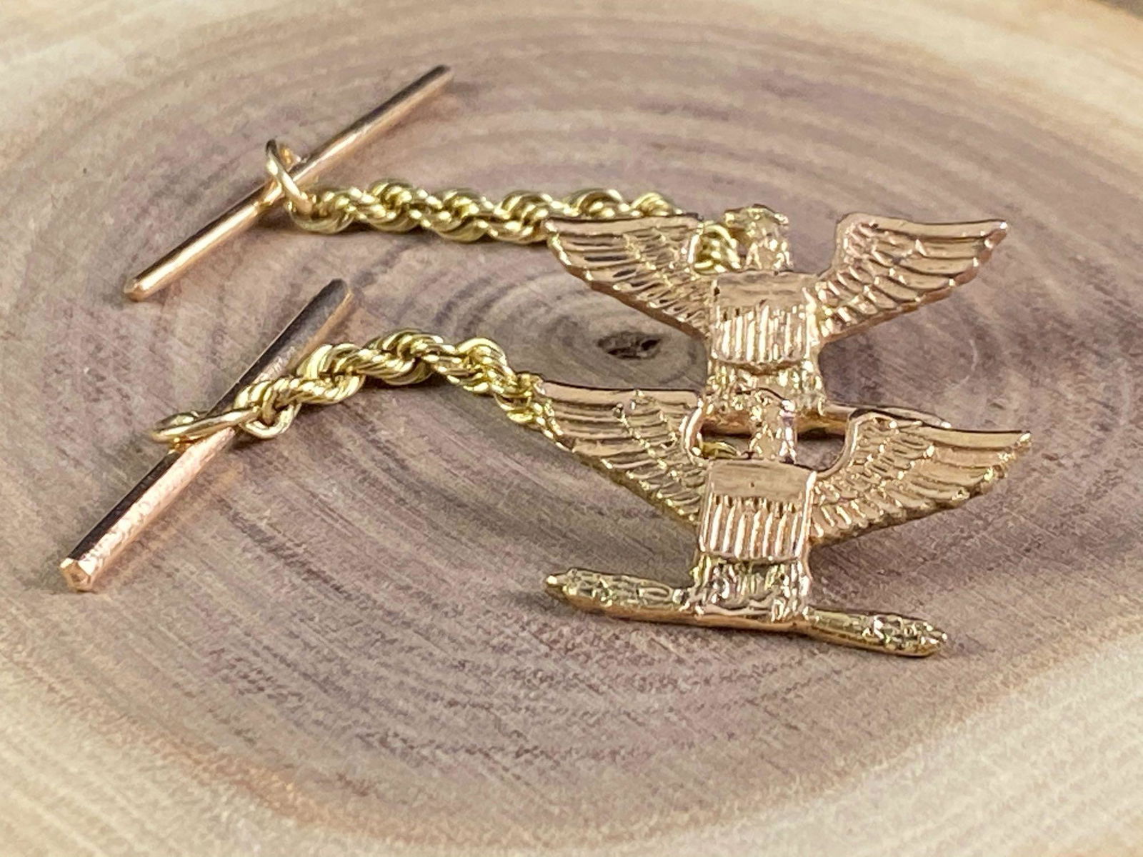 Vintage 14K Gold Lapel Pin ? Tie Tack ? Gold Patriotic (1 of 8)