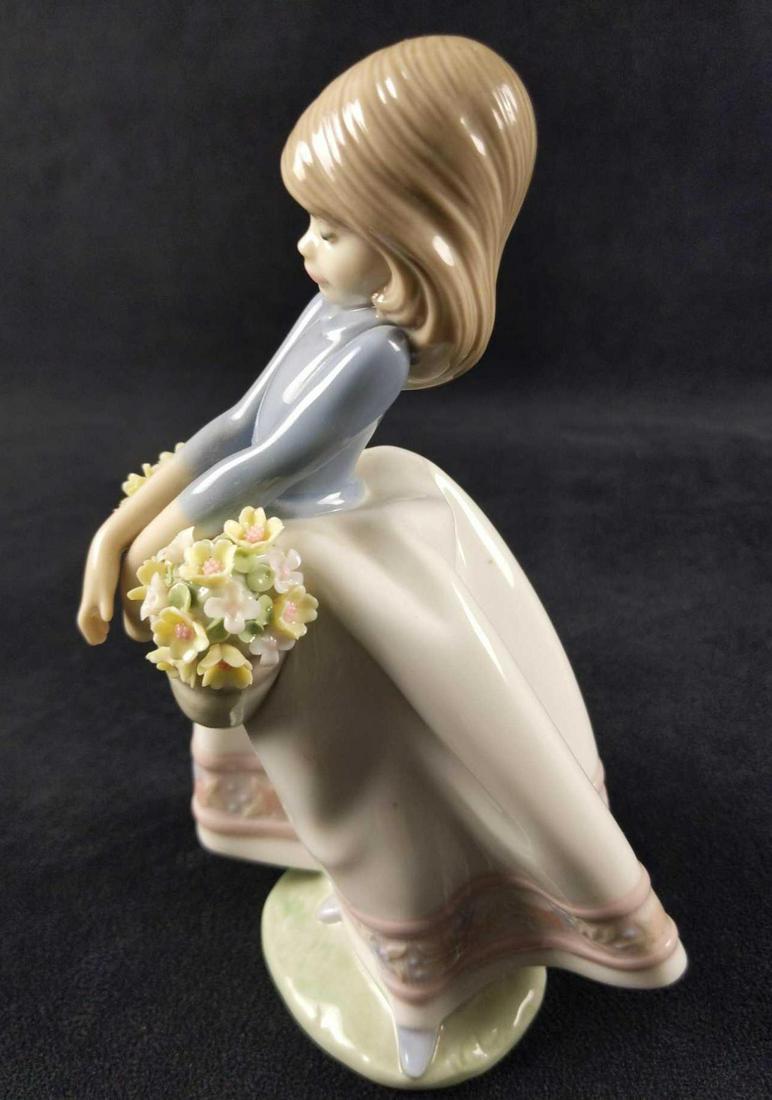 Retired Porcelain Lladro May Yellow White Flowers Child (1 of 8)