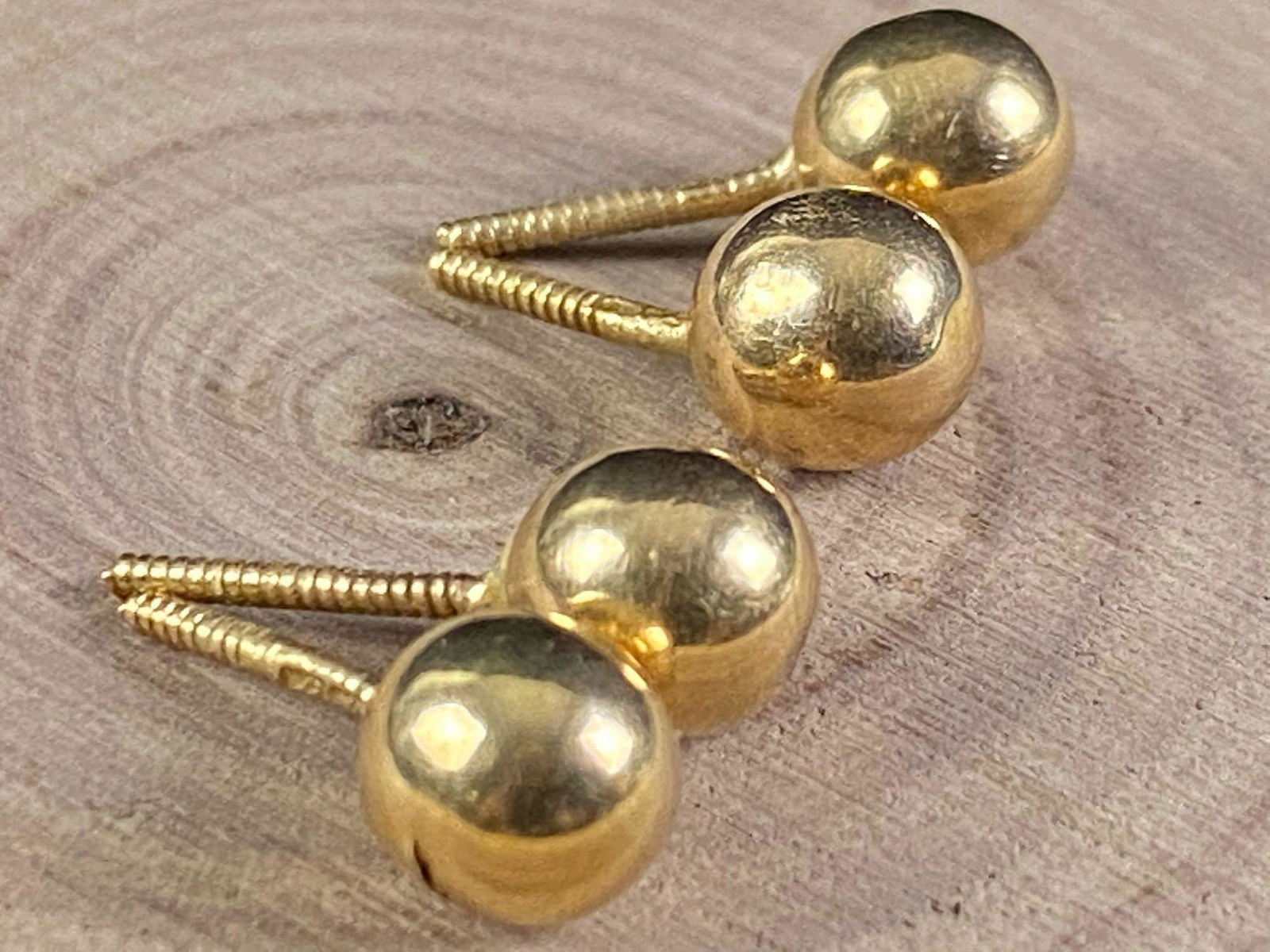 Vintage Classic 18K 6MM Gold Stud Two Pair Earring Lot (1 of 5)