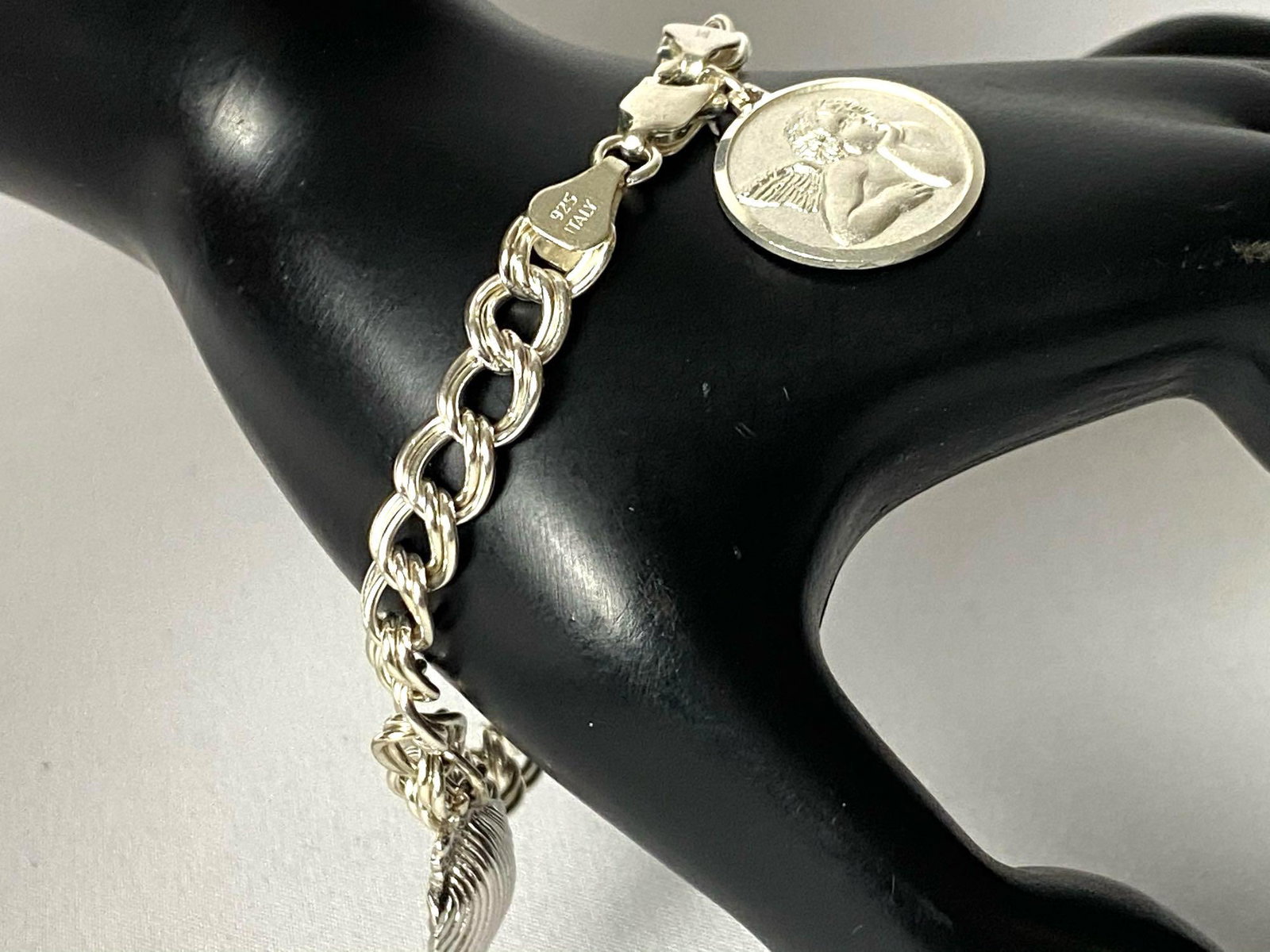 Vintage Italy 925 Sterling Charm Bracelet W/ 2 Charms (1 of 9)