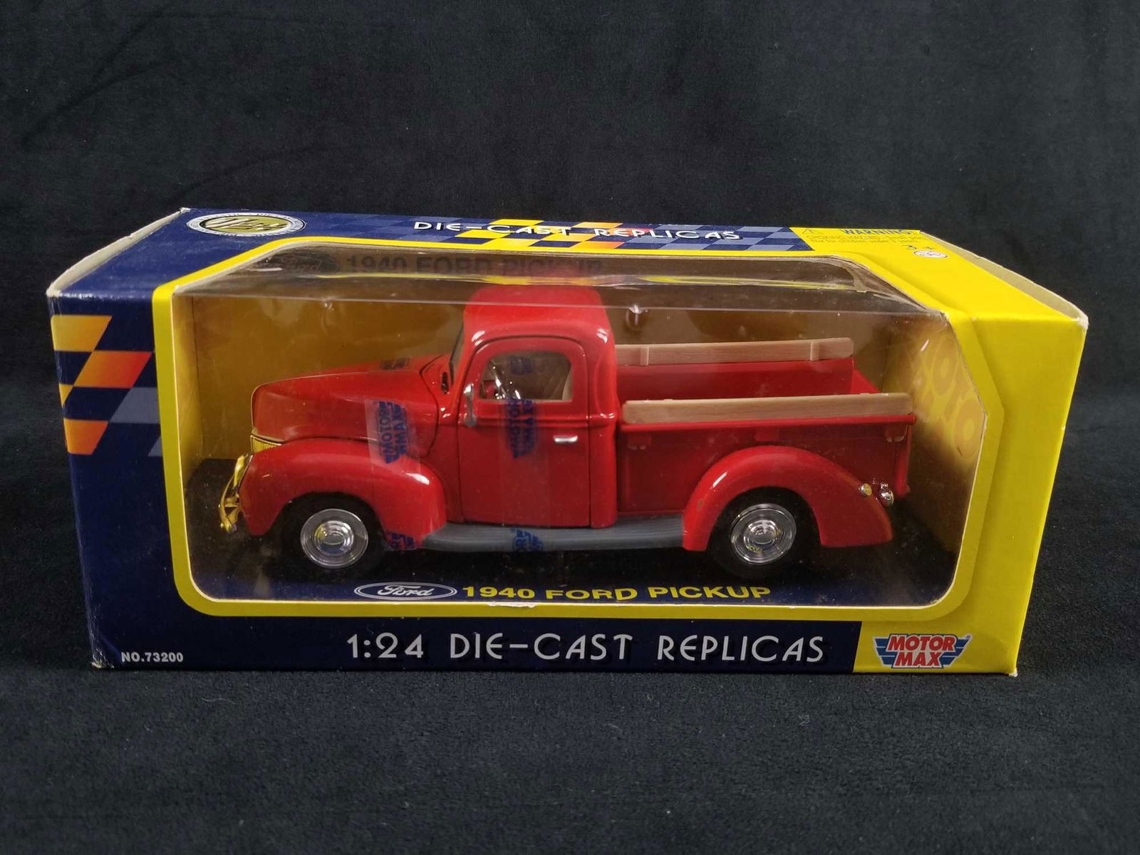 Boxed 1940 Ford Pickup Motor Max 1/24 Die Cast Metal (1 of 5)