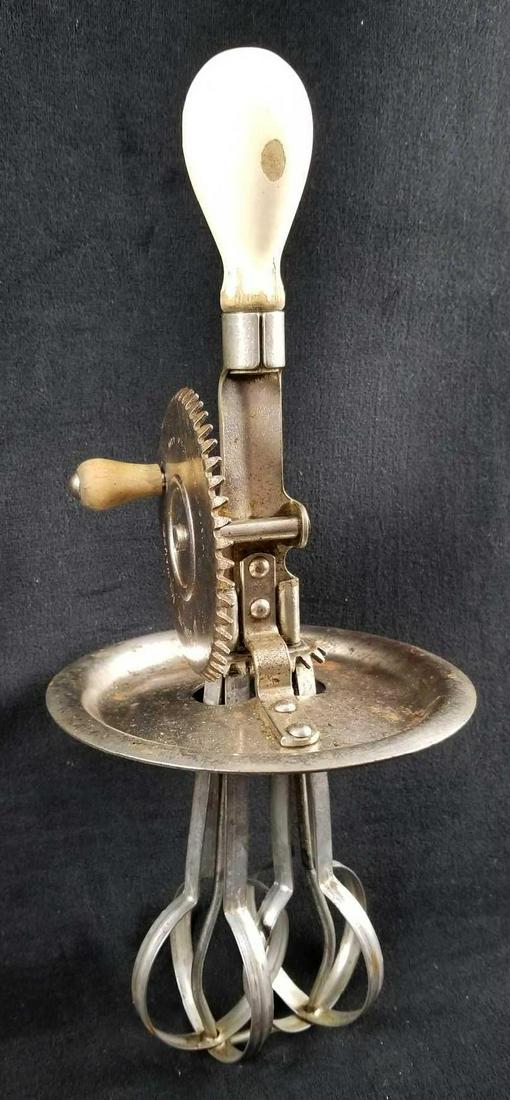 Vintage Rotary Mixer (1 of 9)