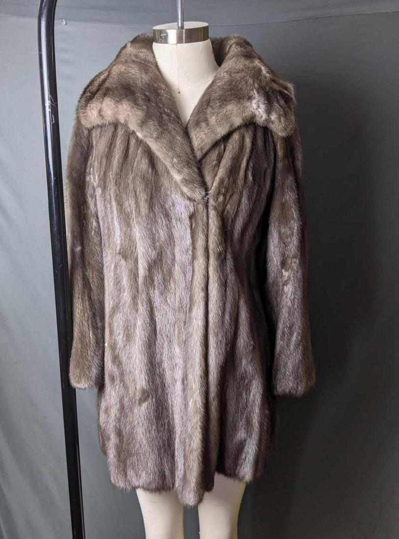 Women's Mink Fur Coat Real Blue Iris Mink Fur (1 of 9)