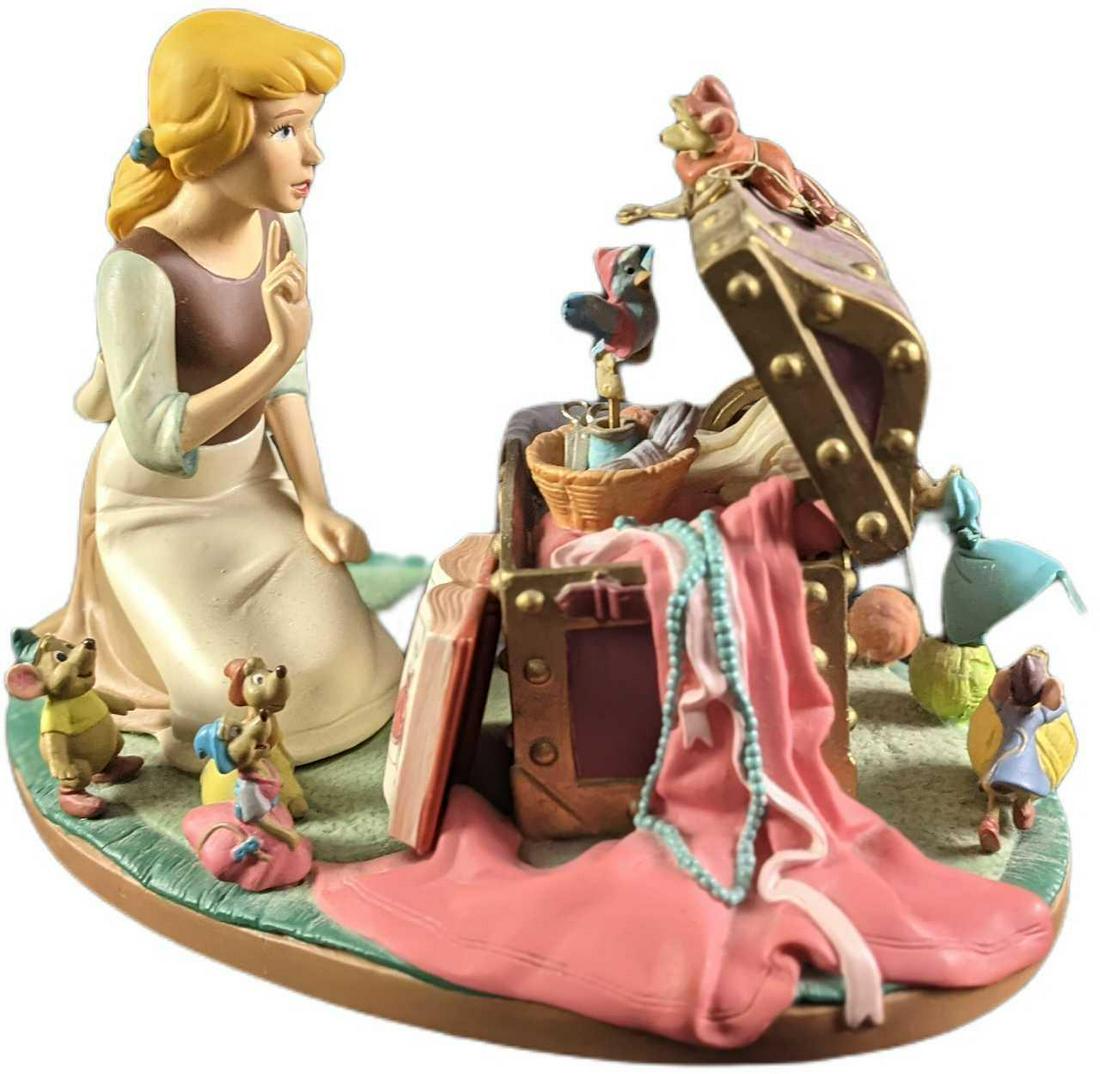 Disney 45th Anniversary Cinderella Music Box (1 of 10)