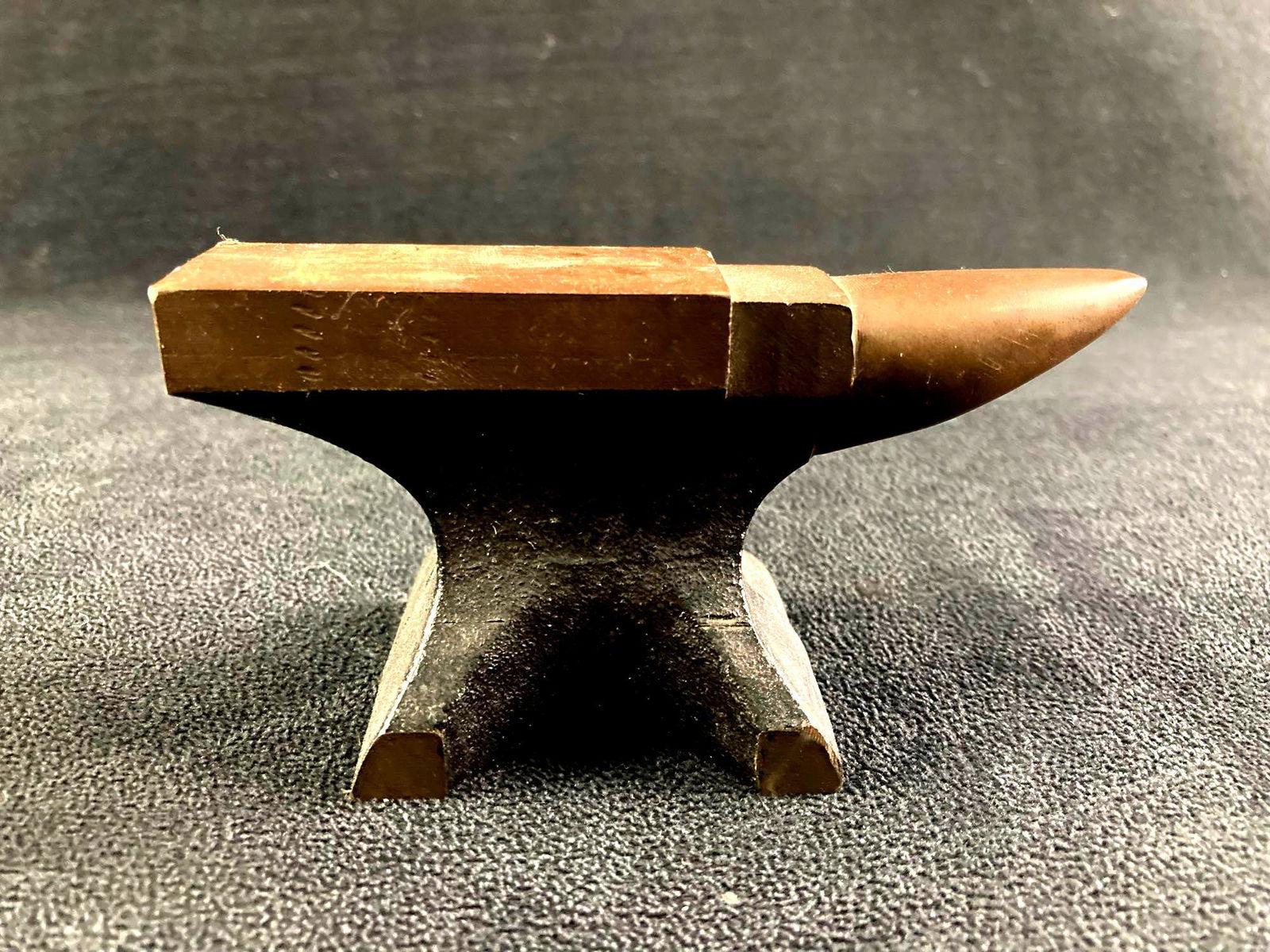 Small Iron Anvil (1 of 4)