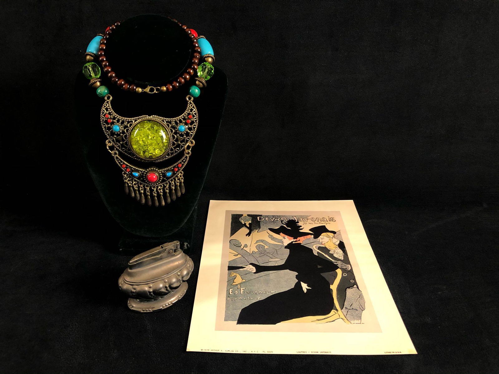 Mixed Lot Of Vintage Table Lighter - Costume Jewelry - (1 of 9)